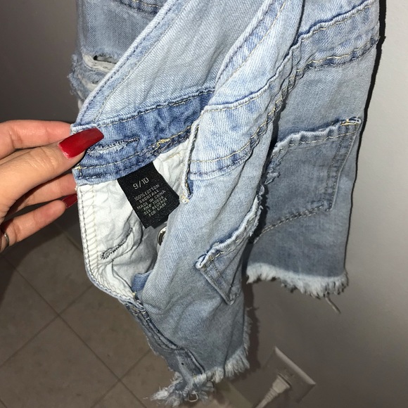 Short overall - Picture 3 of 4